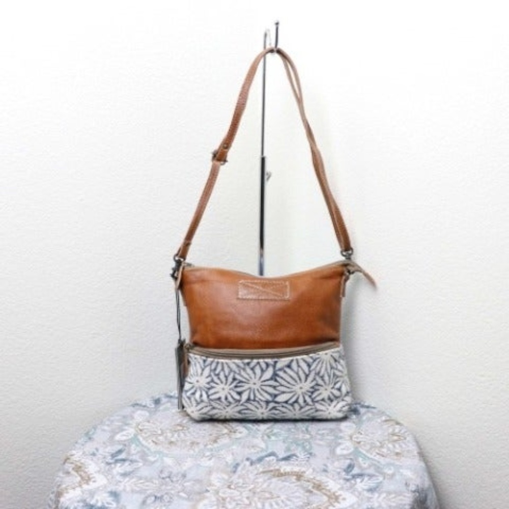 🆕Myra Bag Small Crossbody Bag Canvas Purse Casual - Picture 3 of 8